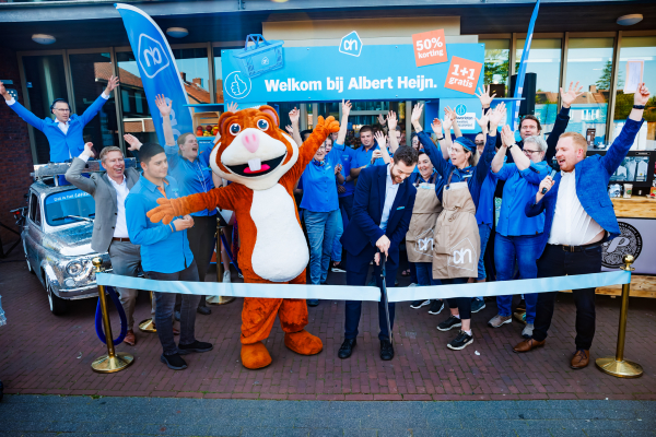 Albert Heijn Jan Linders Sevenum feestelijk geopend